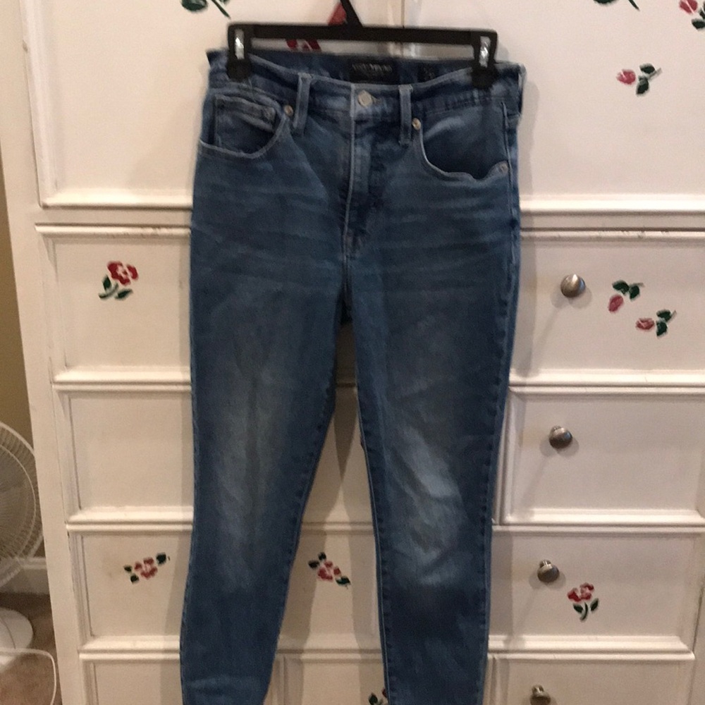 Lucky brand womens medium wash jeans